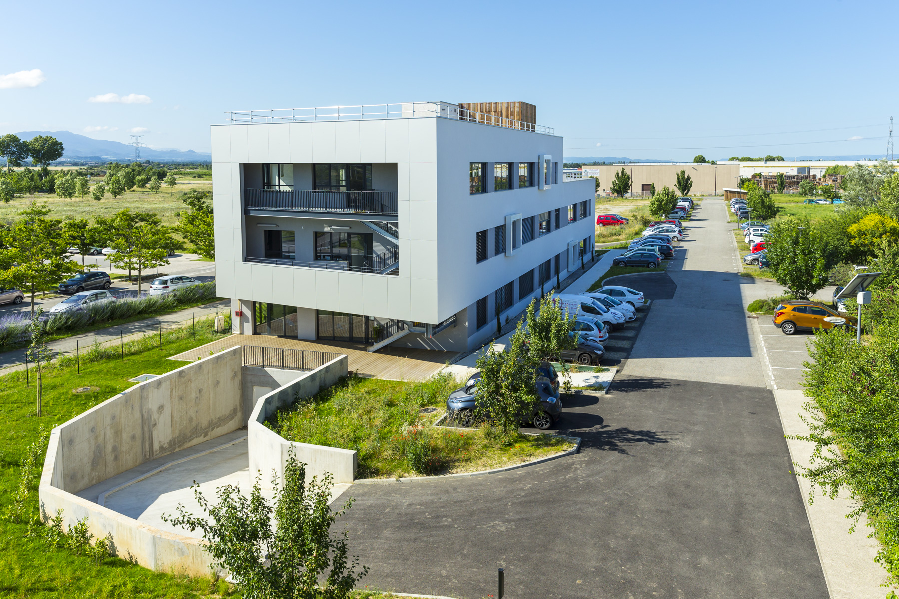 La pépinière d'entreprises de la CCI de la Drôme, au parc de Rovaltain à Alixan, près de Valence